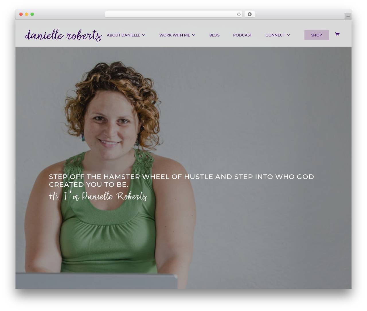Divi WordPress theme - daniellemroberts.com