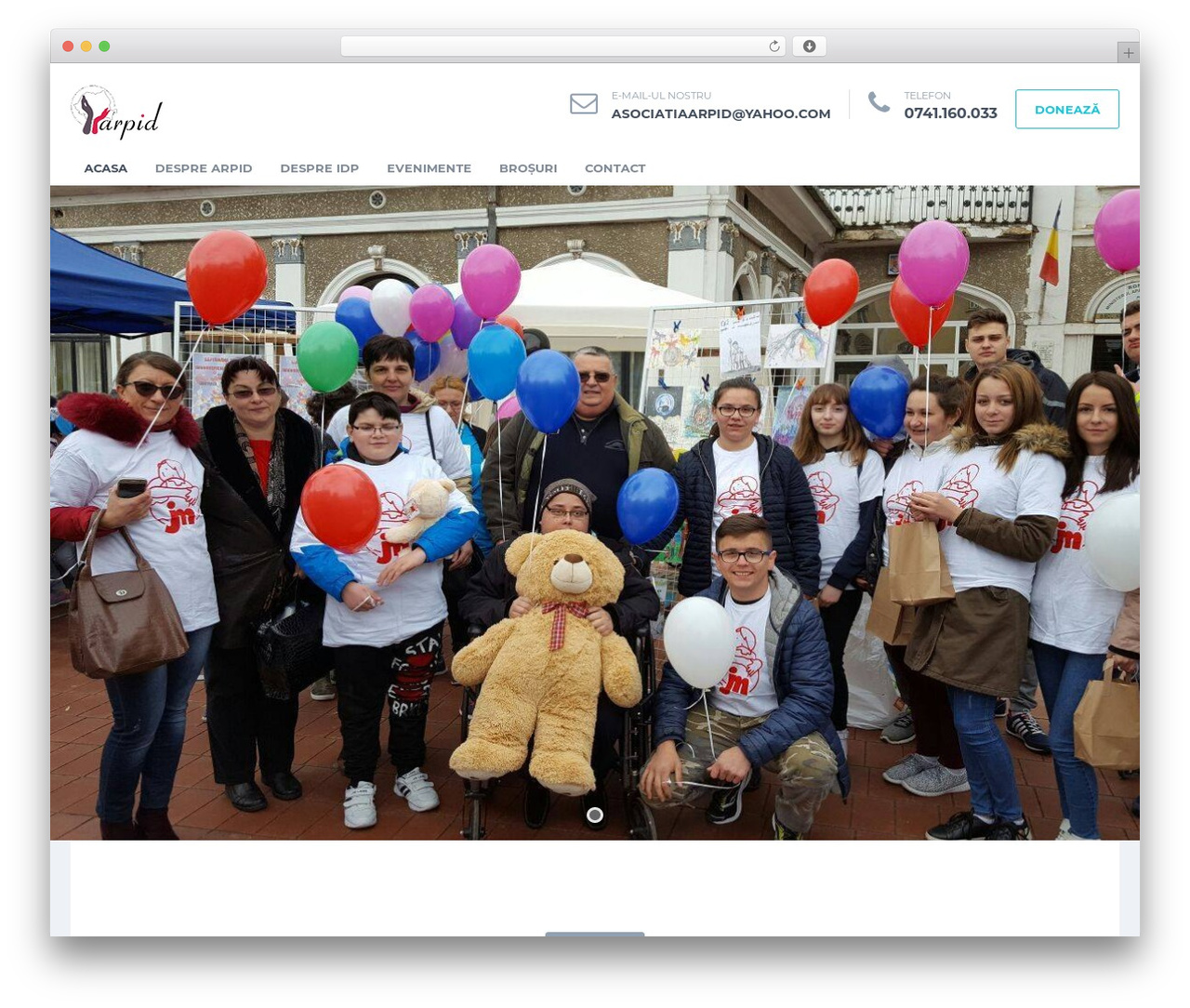 WordPress theme HelpingHands | Shared by Themes24x7.com - arpid.ro