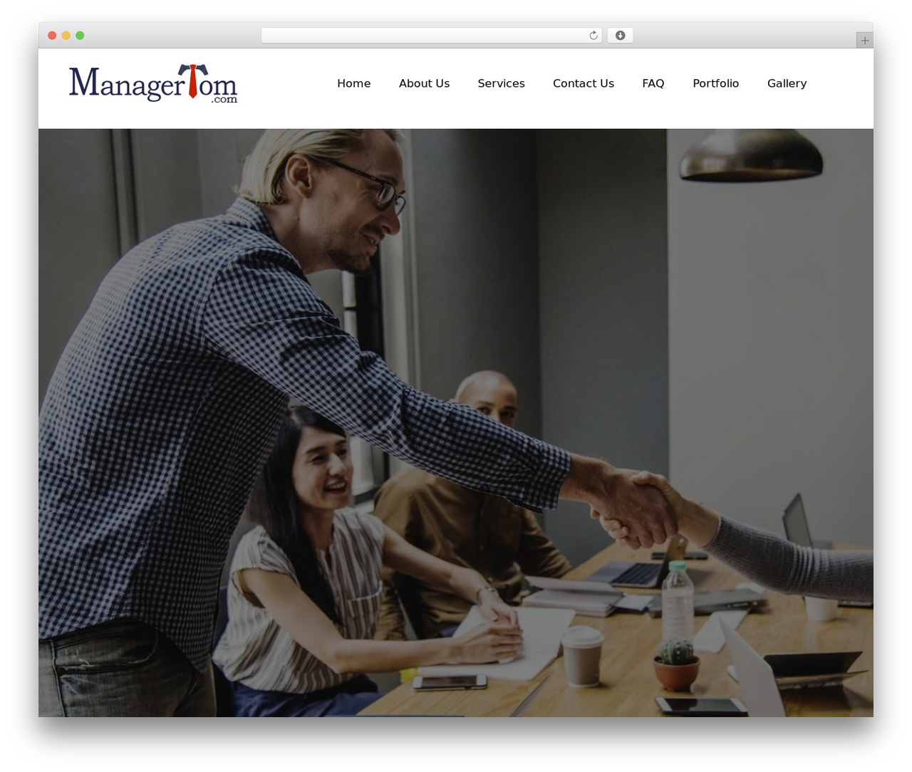 Trade Business free WordPress theme - managertom.com