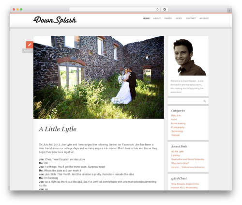 Follow WordPress plugin - downsplash.com