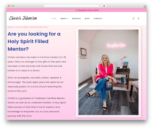 Bluchic portfolio WordPress plugin - christijohnston.com